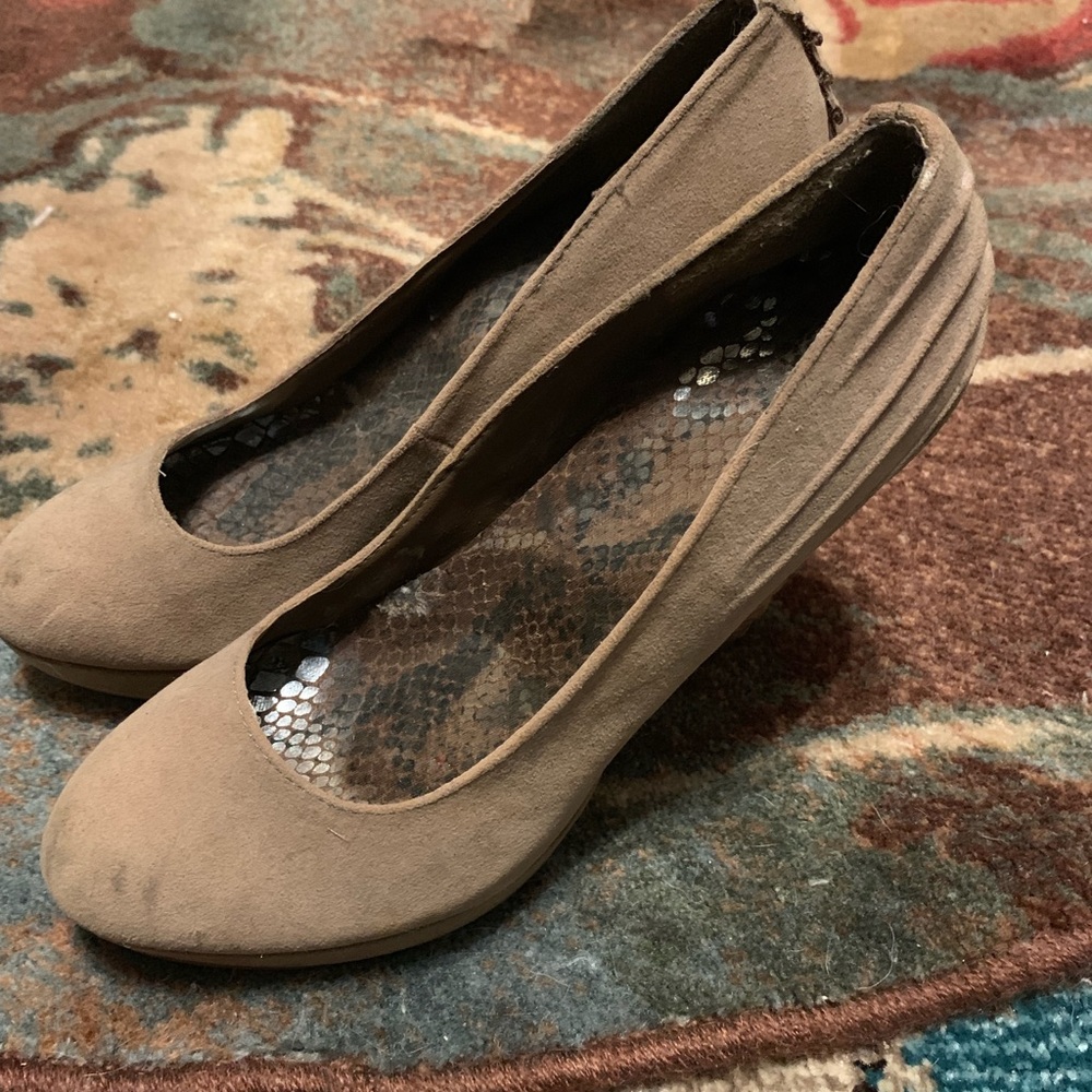 Tan colored heels